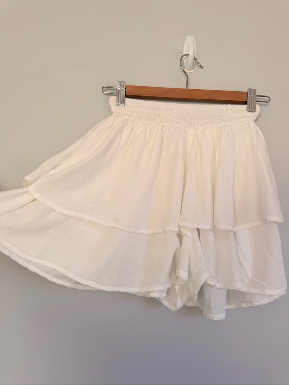 Better / Together White Swiss Dot Tiered Ruffle Smocked Skort Size S